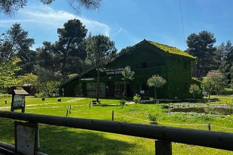 Joyaux albanais : excursion d'une journée à Berat et à la lagune de Karavasta