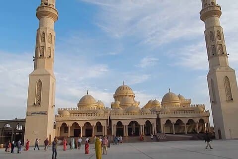 Privat tur fra Aswan til Hurghada – luksus, komfort