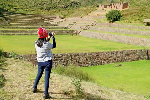Tour privado por el Valle del Sur: Tipón, Pikillacta y Andahuaylillas