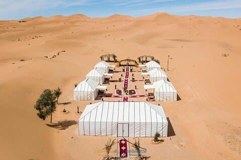 Visite privée de deux jours de Fès au Sahara
