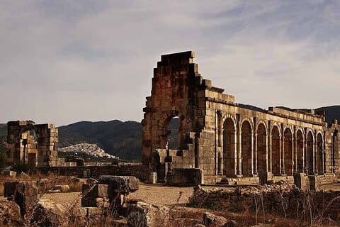 Private Day Trip from Fes to Volubilis Moulay Idriss and Meknes