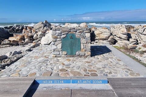 Da Città del Capo: Tour di un'intera giornata a Cape Agulhas con pick UP dell'hotel