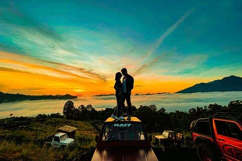 Mount Batur Sunrise Jeep Experience + 30 minutters vandretur til topmødet
