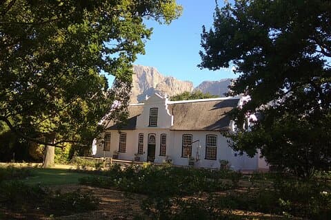 Cape Town Wine Tour: Stellenbosch og Franschhoek + Tastings og lunsj