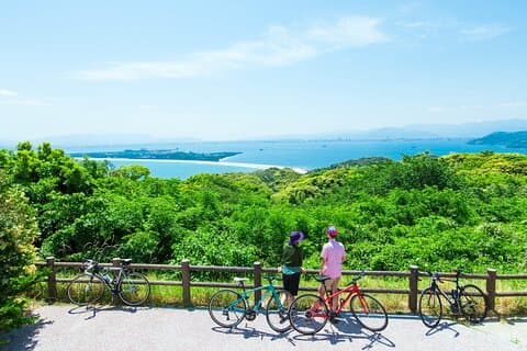 Day trip from central Fukuoka.Rental cycle in Shikanoshima island