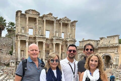 Visite guidée privée d'une journée à Éphèse pour les voyageurs en croisière