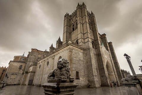Privat tur Avila og Salamanca fra Madrid