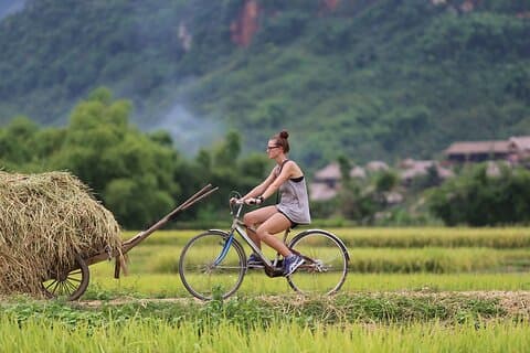 De Hanoi: Découvrez la beauté Tranquille de Mai Chau à Vélo