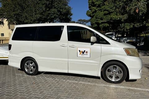 Trasferimento dall'aeroporto di Victoria Falls all'hotel/lodge/Vic Falls Town