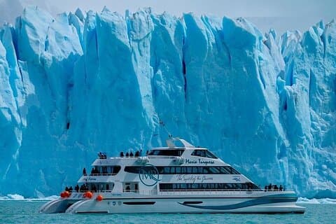Hel dag om bord på Maria Turquesa Cruise og Perito Moreno-breen