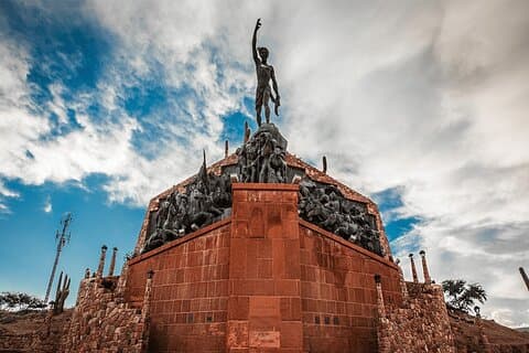 Ab Salta: Zwei Tagestouren nach Cafayate und Humahuaca