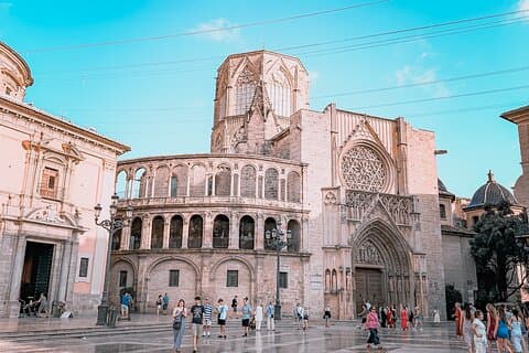 Gli elementi essenziali di Valencia in una visita guidata
