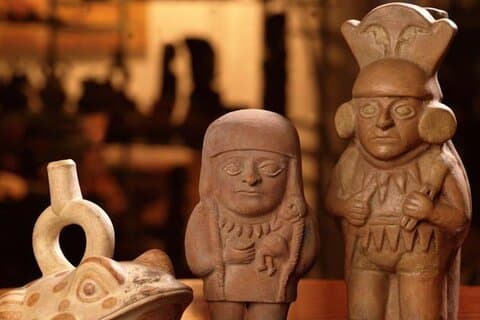 Visita guiada al Museo Larco y ruinas incas de Pachacamac (grupo pequeño)