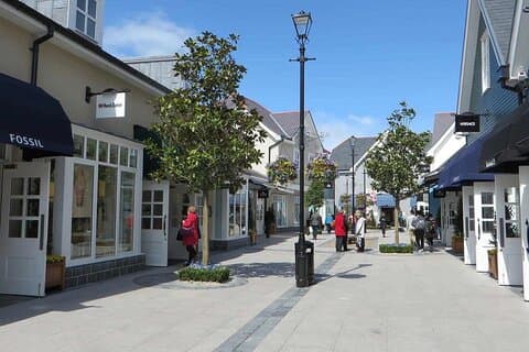 Private Shopping Tour from Dublin Hotels to Kildare Village