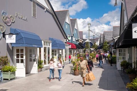 Privétour naar Kildare Village vanuit Dublin