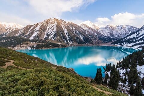 Heldags privat tur i Big Almaty Lake