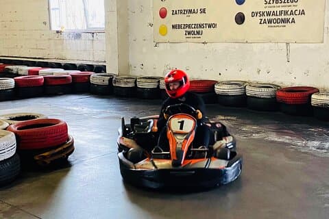 Go Karting Krakow 3x8min / pp + roundrip överföring