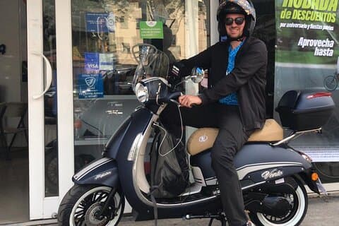 Guided Scooter Sightseeing Tour in Mexico City