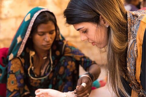 Rundvisning i kunstnerisk arbejde i Jaipur med en lokal - Mød også kunsthåndværkerne