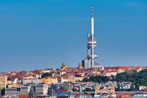 Hoppa över kön Žižkov TV-torn Prag guidad tur