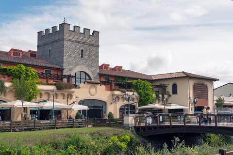 Tour privado de compras desde Florencia al Barberino Designer Outlet