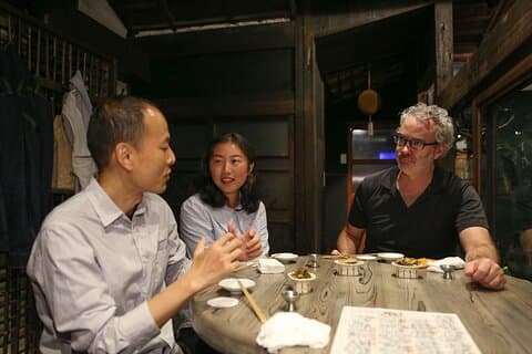 Private Food & Sake Tour in Central Kyoto with Sake Sommelier