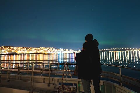 Restauranter i nærheten av Northern Lights Cruise
