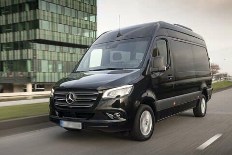 Privat minibuss Avreise fra Avignon til Avignon Airport AVN