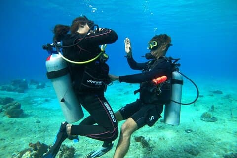 Clase introductoria de Buceo en los Arrecifes de Cozumel