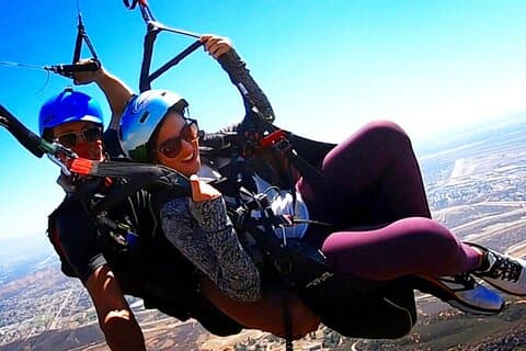 Vuelo biplaza en parapente en San Bernardino, California