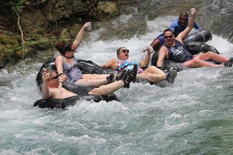 Dagstur til Blue Hole, Dunn's River og River Tubing med frokost