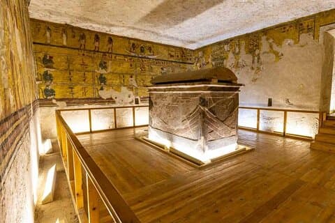 Luxor Tours: Hoteller i nærheden af Habu Temple & Valley of Workers and Queens