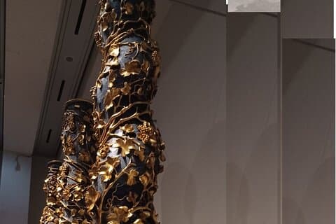 Guided Walking Tour of the Royal Collections Gallery