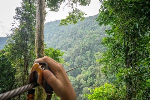 Excursão de aventura privada até Angkor Zip Line de Siem Reap