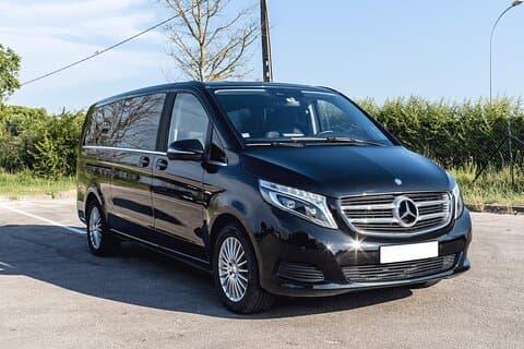 Transfert aller-retour MAD de l'aéroport de Madrid en van privé