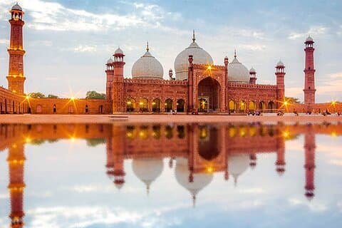Private ganztägige Besichtigungstour durch Lahore mit lokalem Führer