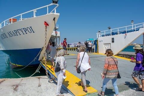 Paros & Antiparos Full-Day Discovery Guided Tour in English