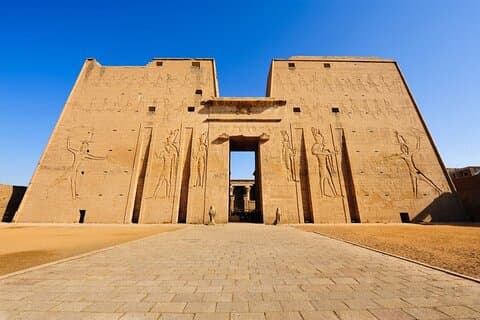 Dagtour van Luxor naar Aswan Edfu, Kom Ombo, Philae tempel