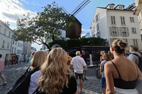 Montmartre Quarter privat guidet tur i Paris