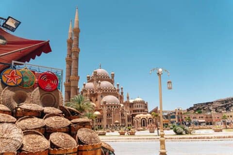 Stadtrundfahrt Besuchen Sie die Al-Sahaba-Moschee und den Soho-Platz in Sharm El Sheikh