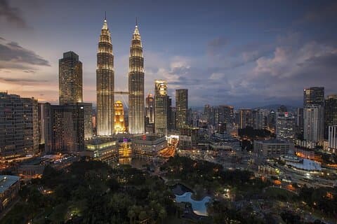 Geniet 's nachts van Kuala Lumpur