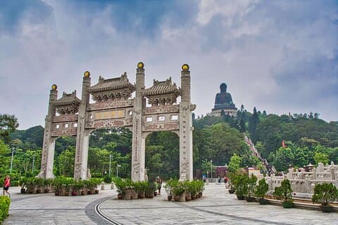 Excursão privada de meio dia à ilha de Lantau saindo de Hong Kong