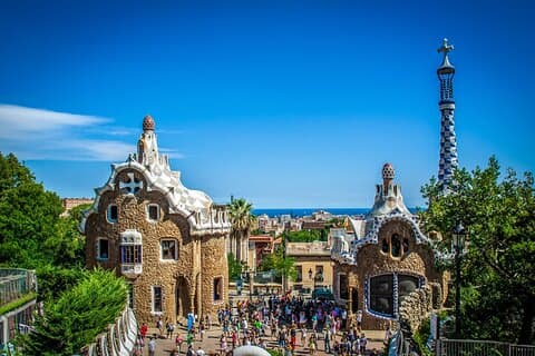 Experiencia de navegación, Sagrada Familia y Parque Güell