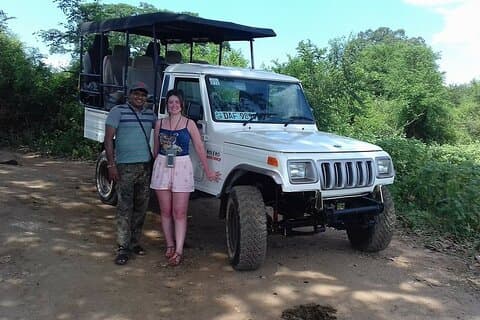 Privat Udawalwe Jeep Safari Galle från Bentota Kalura Hotels