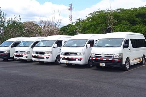 Trasporto privato dall'aeroporto di San José/Arenal La Fortuna