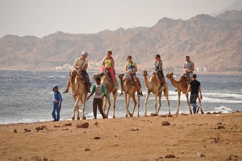 Blue Hole och Dahab City från Sharm El Sheikh