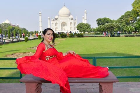 Visite du Taj Mahal au lever du soleil en voiture AC depuis Delhi