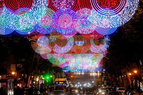 サンティアゴ デ コンポステーラ発ビーゴの光への日帰りツアー