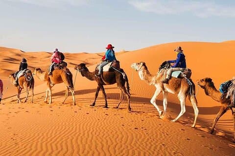 5-daagse privétour van Fes naar Marrakech via de Merzouga-woestijn