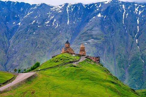 Heldags privat tur til Kazbegi og Gudauri fra Tbilisi